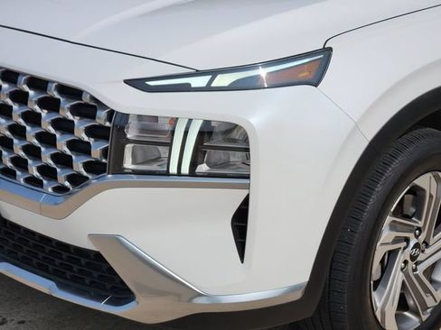Used 2022 Hyundai Santa Fe SEL w/ Convenience + Premium Package FWD image 9