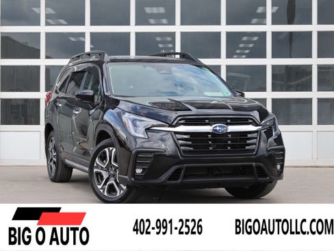 Used 2024 Subaru Ascent Touring AWD/4WD image 1