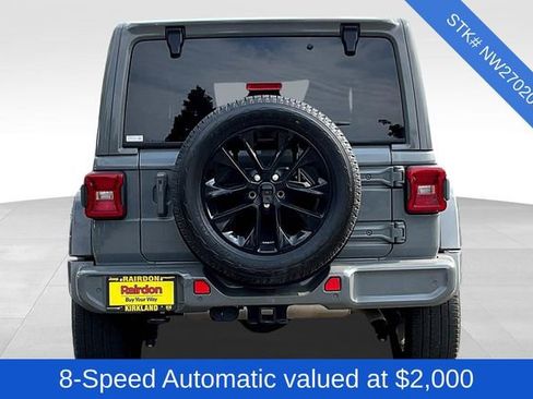 Used 2022 Jeep Wrangler Unlimited Sahara image 4