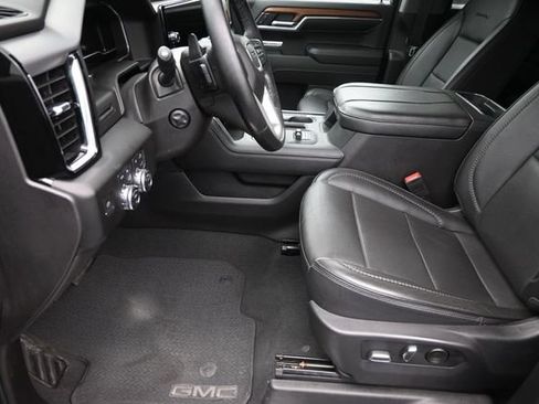 Used 2023 GMC Sierra 1500 Denali AWD/4WD image 10