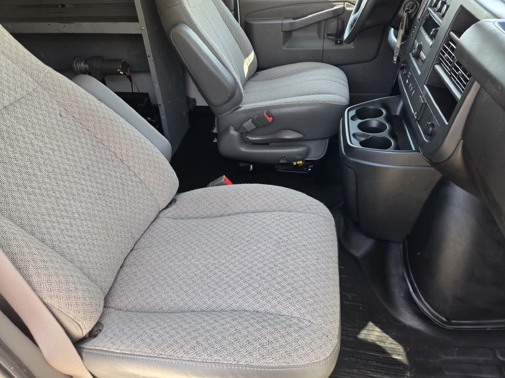 Used 2025 Chevrolet Express 2500 Extended w/ Driver Convenience Package RWD image 13