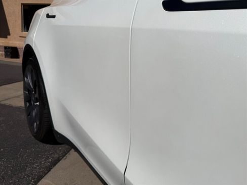 Used 2021 Tesla Model Y Performance AWD/4WD image 29