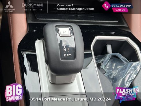 New 2025 Mitsubishi Outlander SEL image 24