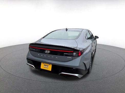 Used 2025 Hyundai Sonata SEL FWD image 21