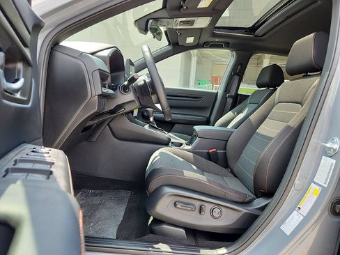 Used 2026 Honda CR-V Sport image 9