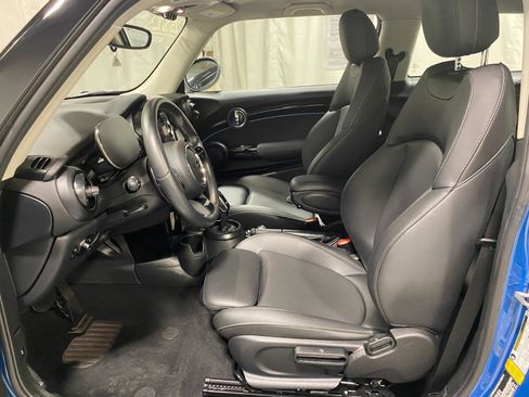 Certified 2023 MINI Cooper S image 12