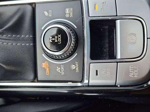 Used 2025 Kia Telluride S image 34