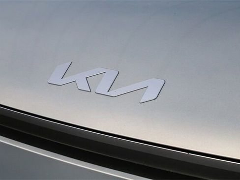 New 2026 Kia EV9 Light image 5