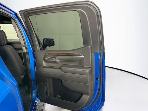 Used 2023 GMC Sierra 1500 Elevation image 28