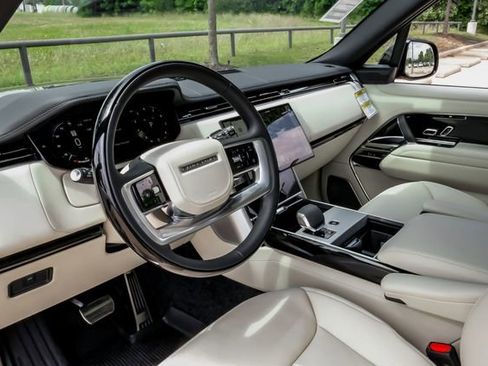 New 2026 Land Rover Range Rover Long Wheelbase Autobiography AWD/4WD image 2