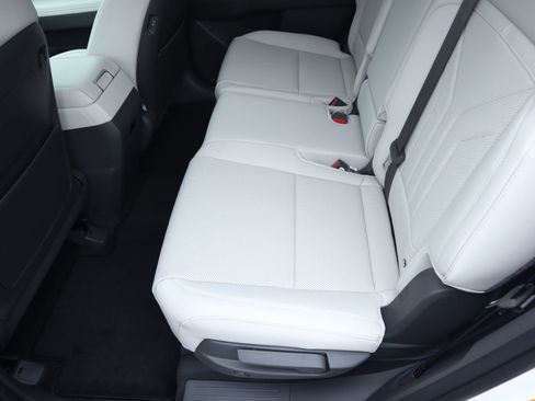 New 2026 Hyundai Santa Fe SEL FWD image 10
