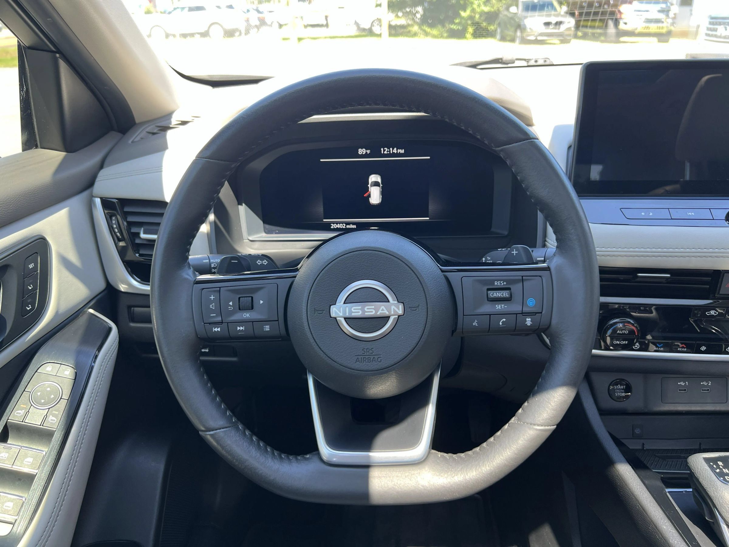Used 2024 Nissan Rogue SL w/ SL Premium Package FWD image 32