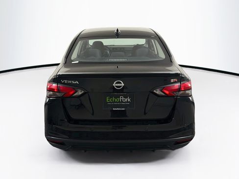 Used 2024 Nissan Versa SR FWD image 7