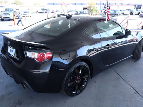 Used 2016 Scion FR-S 2dr Cpe Man (Natl) image 5