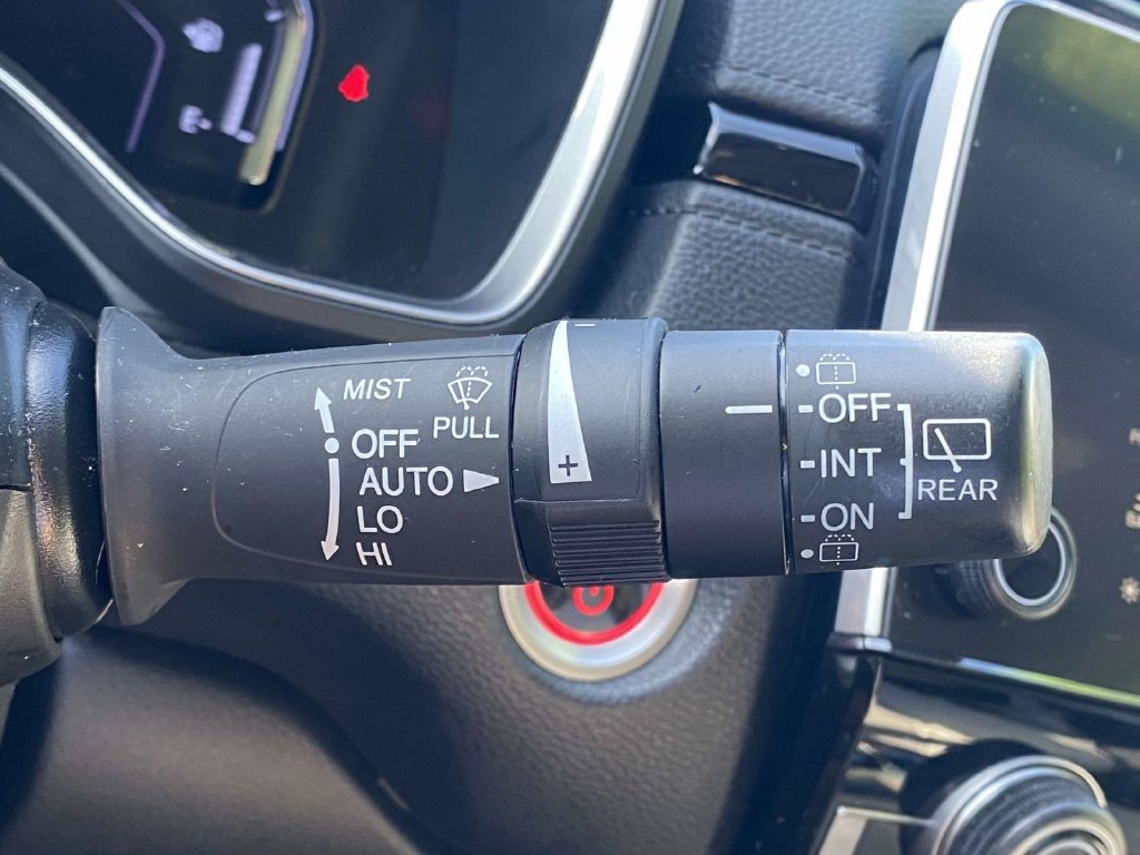 Used 2022 Honda CR-V Touring image 23
