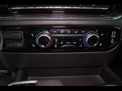 Used 2024 GMC Sierra 1500 Elevation w/ Elevation Premium Package image 27