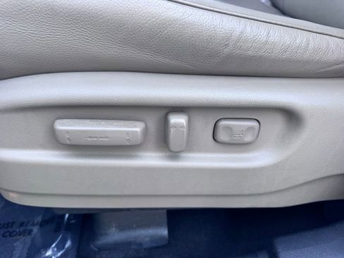 Used 2016 Honda Pilot Touring image 22
