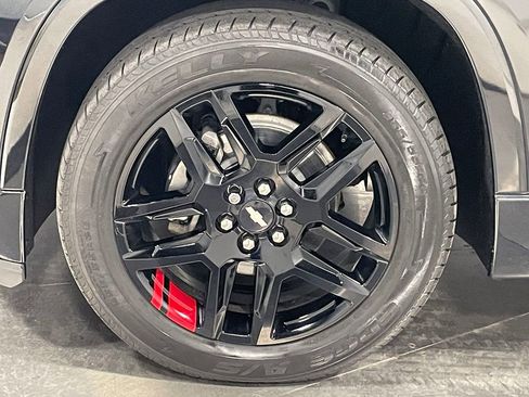 Used 2019 Chevrolet Traverse Premier w/ Redline Edition AWD/4WD image 17