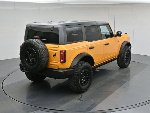 Used 2022 Ford Bronco Wildtrak image 40