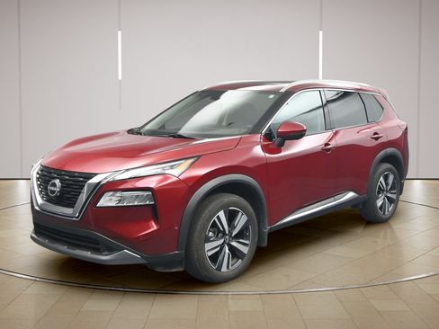 Certified 2023 Nissan Rogue SL w/ SL Premium Package FWD image 3