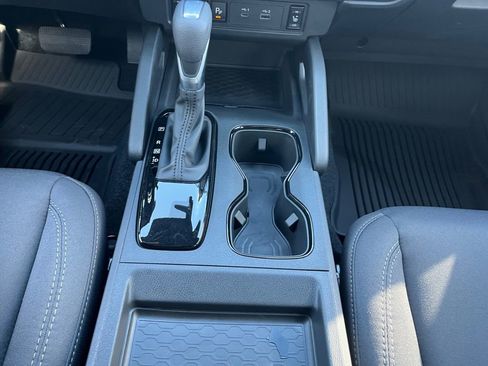 New 2026 Nissan Frontier SV image 11