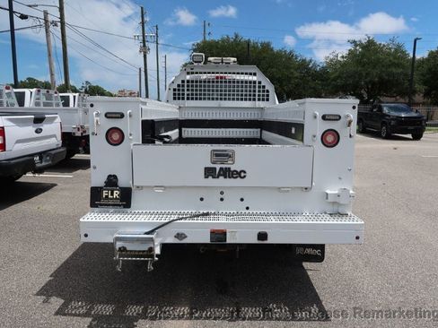 Used 2019 Ford F250 XL w/ XL Value Package AWD/4WD image 4