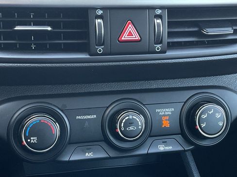 Used 2024 Kia Forte LXS image 32