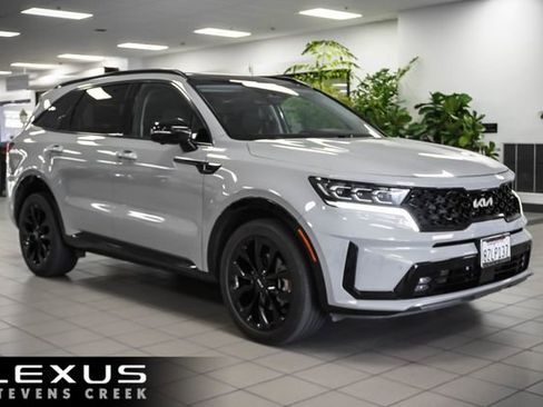 Used 2022 Kia Sorento SX FWD image 1