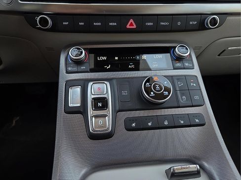 Used 2024 Hyundai Palisade Calligraphy AWD/4WD image 18