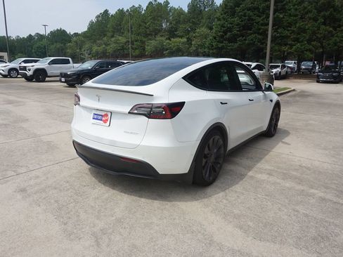 Used 2021 Tesla Model Y Performance AWD/4WD image 27