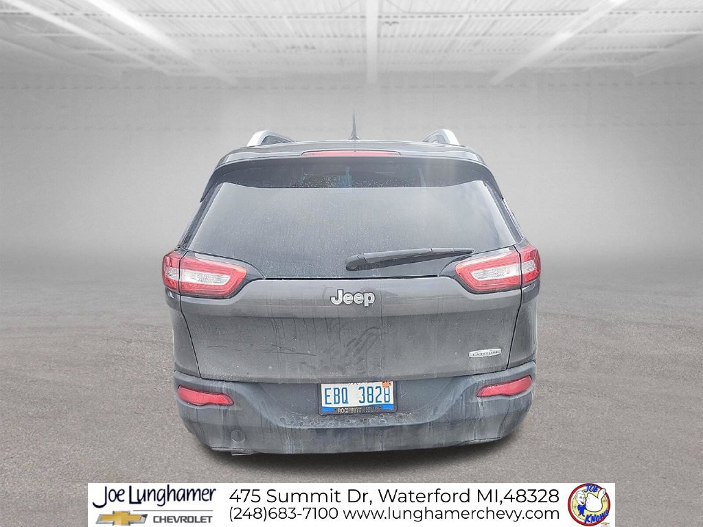 Used 2014 Jeep Cherokee Latitude FWD image 3