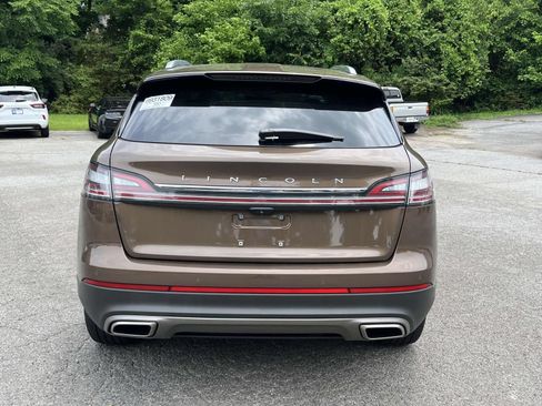 Used 2022 Lincoln Nautilus Reserve FWD image 4