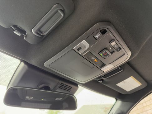 Certified 2025 Toyota 4Runner SR5 image 19