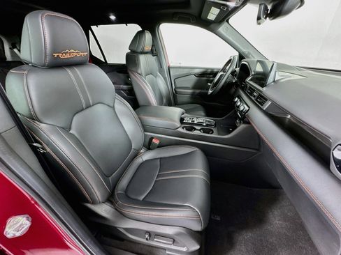 Certified 2025 Honda Pilot TrailSport image 29