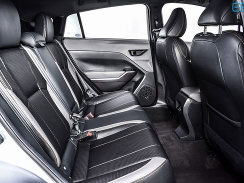 Used 2025 Subaru Crosstrek 2.5i Wilderness w/ Crosstrek Mirror Package image 23