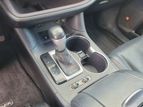 Used 2016 Toyota Highlander Limited image 34