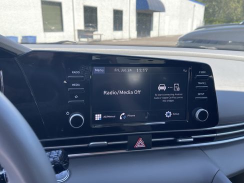 Certified 2022 Hyundai Elantra SEL w/ Convenience Package FWD image 23