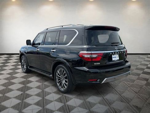 Used 2021 Nissan Armada Platinum w/ Captain's Chairs Package RWD image 8