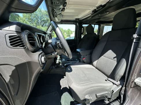 Used 2021 Jeep Wrangler Unlimited Sport AWD/4WD image 17