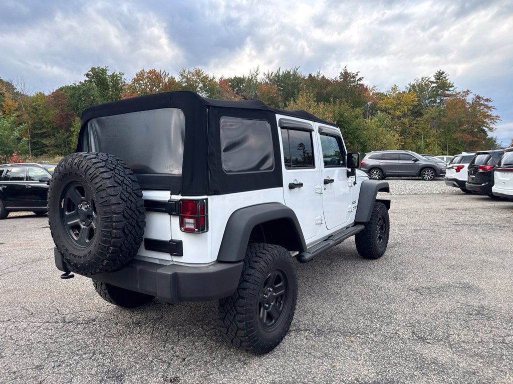 Used 2018 Jeep Wrangler Unlimited Sport w/ Connectivity Group AWD/4WD image 5