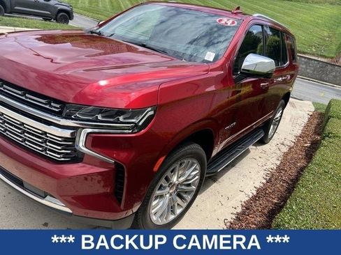 Used 2024 Chevrolet Tahoe Premier AWD/4WD image 3