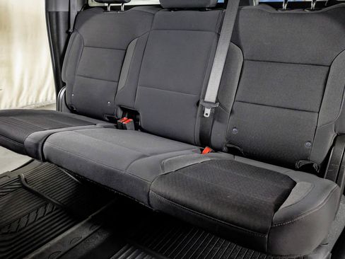 Used 2022 Chevrolet Silverado 2500 LT w/ Convenience Package image 31