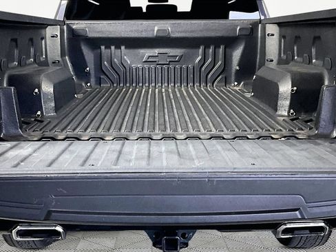Used 2022 Chevrolet Silverado 1500 LT Trail Boss AWD/4WD image 6