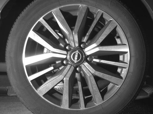 Used 2024 Nissan Kicks SV image 15