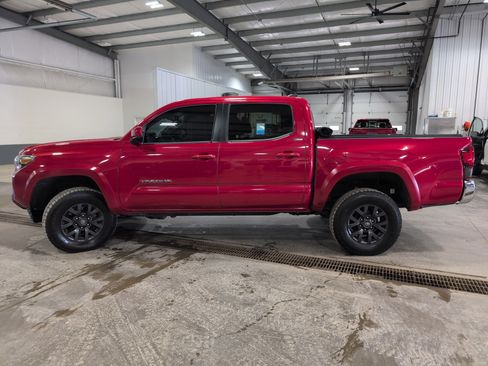Used 2023 Toyota Tacoma SR5 image 5