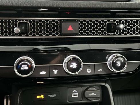 Used 2024 Honda Civic Sport image 19