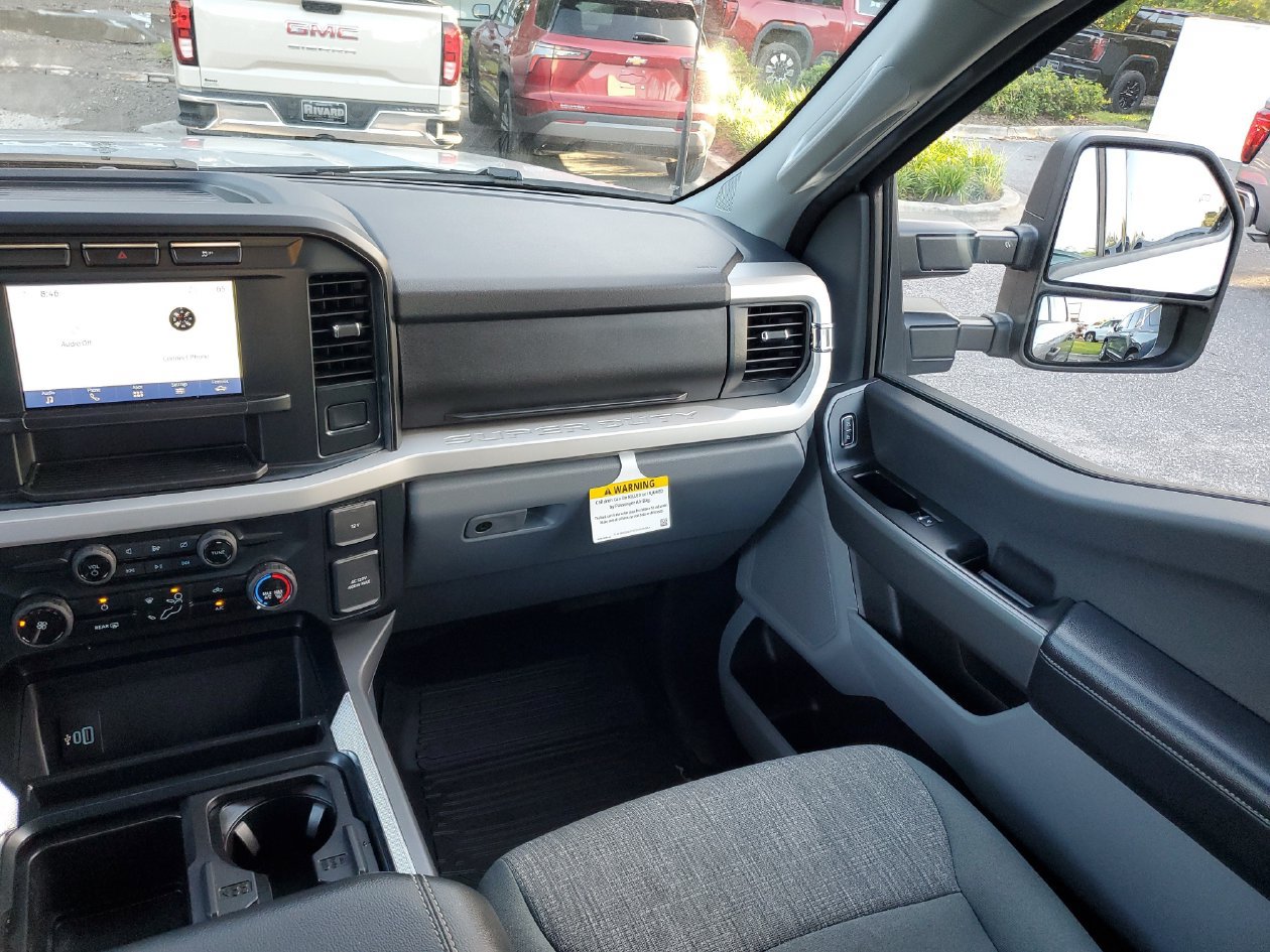 Used 2024 Ford F250 XLT AWD/4WD image 15