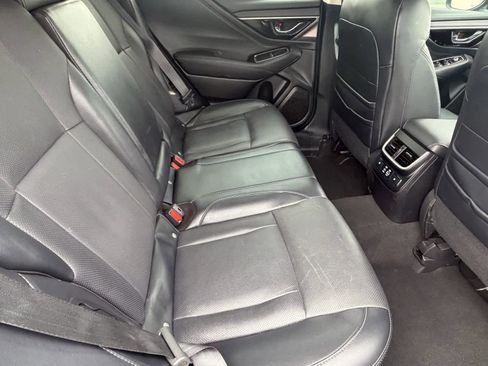 Used 2023 Subaru Outback Limited image 12