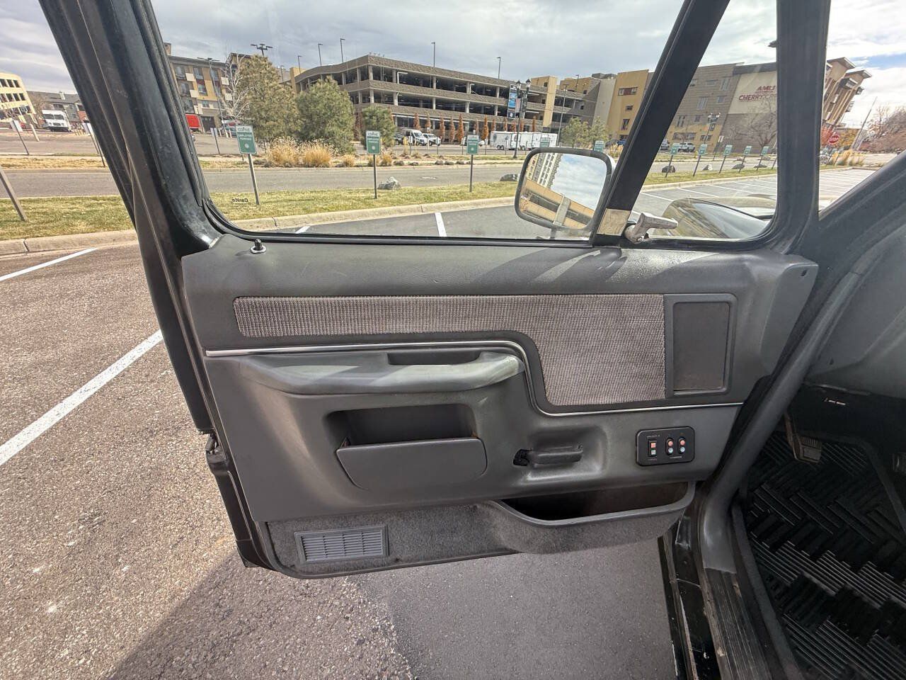 Used 1990 Ford Bronco AWD/4WD image 20