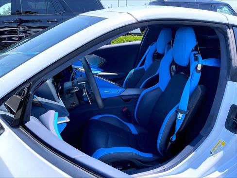 Used 2021 Chevrolet Corvette Stingray Premium Cpe w/ Z51 Performance Package RWD image 27